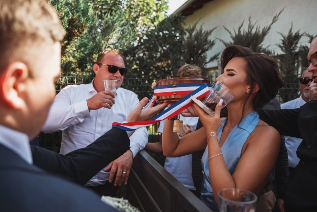 Glazba za druženje na vjenčanju